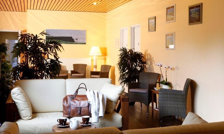 Imagen de los interiores del Hotel Des Remparts, Rochefort. Foto 16