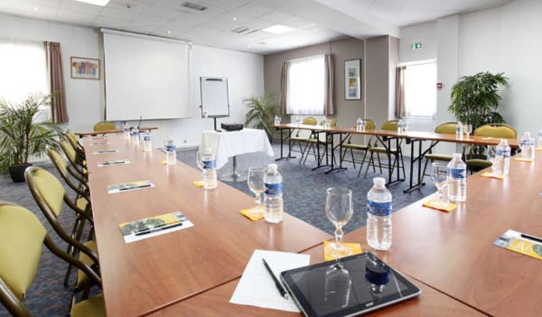 Imagen de los interiores del Hotel Des Remparts, Rochefort. Foto 18