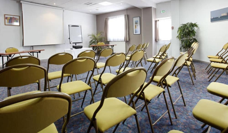 Imagen de los interiores del Hotel Des Remparts, Rochefort. Foto 19