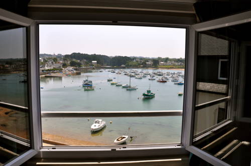 Imagen de la habitación del Hotel Des Rochers. Foto 5