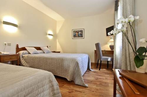 Imagen de la habitación del Hotel Des Roches. Foto 9