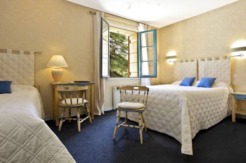 Imagen de la habitación del Hotel Des Roches, LES EYZIES DE TAYAC SIREUIL. Foto 7