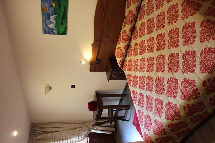 Imagen de la habitación del Hotel Des Roses, Antey-Saint-Andre. Foto 12