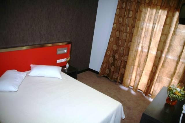 Imagen general del Hotel Des Roses. Foto 12