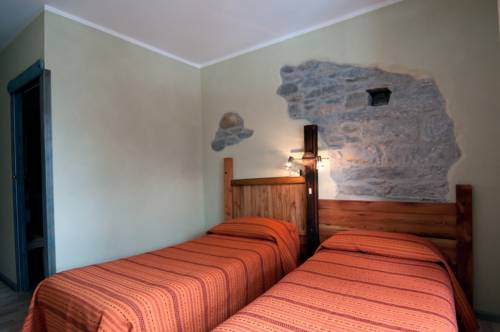 Imagen de la habitación del Hotel Des Roses, Saint-Pierre. Foto 11