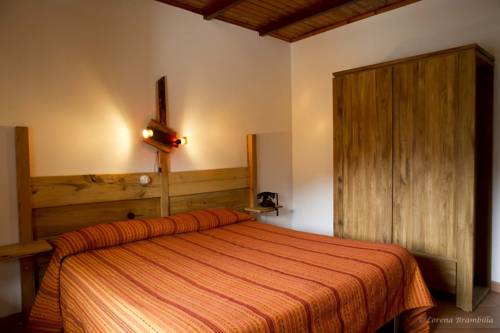 Imagen de la habitación del Hotel Des Roses, Saint-Pierre. Foto 14