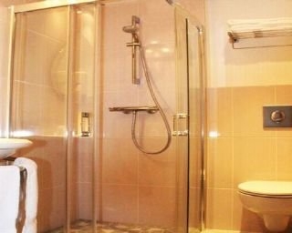 Imagen de la habitación del Hotel Des Rosiers. Foto 7
