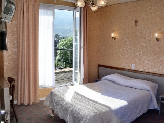 Imagen de la habitación del Hotel Des Rosiers. Foto 8