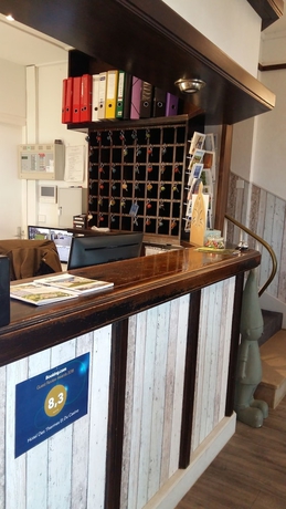 Imagen de los interiores del Hotel Des Thermes Et Du Casino. Foto 17