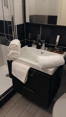 Imagen de la habitación del Hotel Des Thermes Et Du Casino. Foto 11