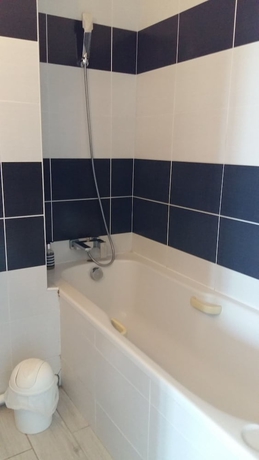 Imagen de la habitación del Hotel Des Thermes Et Du Casino. Foto 16