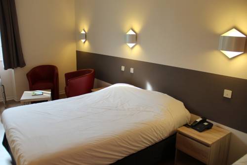 Imagen de la habitación del Hotel Des Thermes. Foto 3