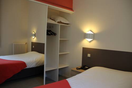Imagen de la habitación del Hotel Des Thermes. Foto 11