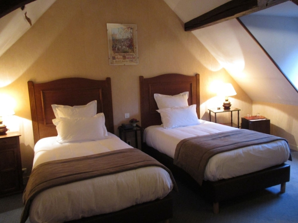 Imagen de la habitación del Hotel Des Tonneliers, Beaune. Foto 6