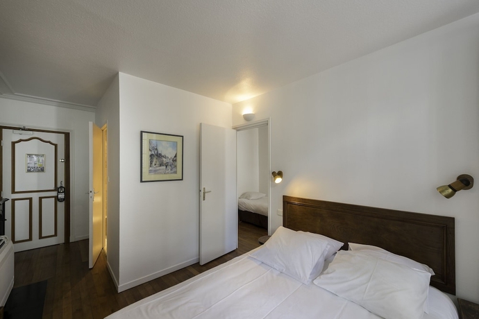 Imagen de la habitación del Hotel Des Tonneliers, Beaune. Foto 7