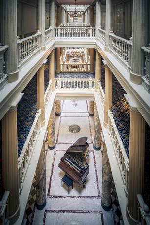 Imagen de los interiores del Hotel Des Trois Couronnes. Foto 19