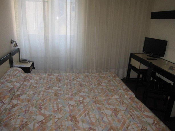 Imagen general del Hotel Des Trois Marchands. Foto 4