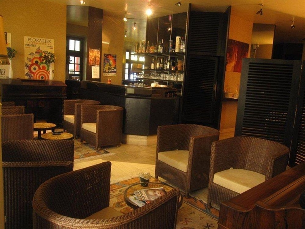 Imagen general del Hotel Des Trois Marchands. Foto 6