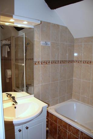 Imagen general del Hotel Des Trois Maures. Foto 3
