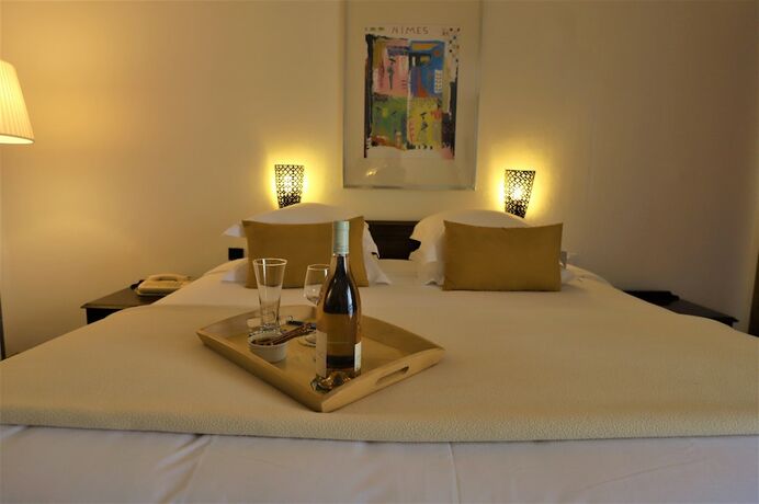 Imagen de la habitación del Hotel Des Tuileries. Foto 18