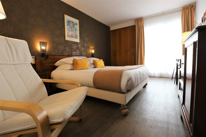 Imagen de la habitación del Hotel Des Tuileries. Foto 19