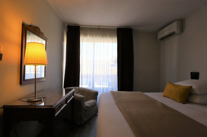 Imagen de la habitación del Hotel Des Tuileries. Foto 20