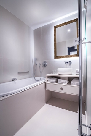 Imagen de la habitación del Hotel Des Tuileries, Louvre. Foto 4