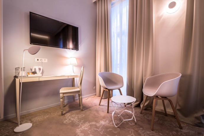 Imagen de los interiores del Hotel Des Tuileries, Louvre. Foto 15