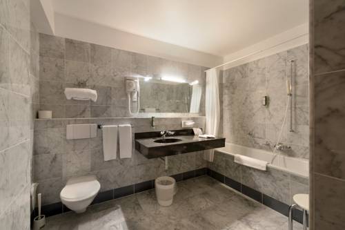 Imagen de la habitación del Hotel Des Vignes. Foto 3