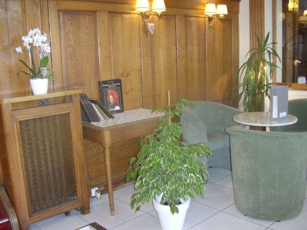 Imagen de los interiores del Hotel Des Vosges, Best Western Premier Collection. Foto 16