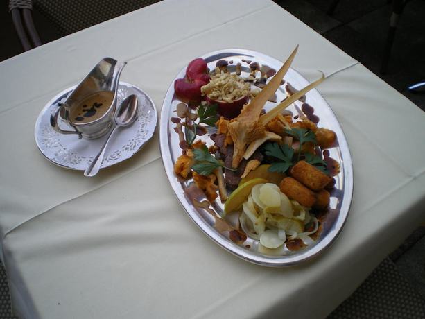 Imagen del bar/restaurante del Hotel Des Vosges, La Petite Pierre. Foto 3