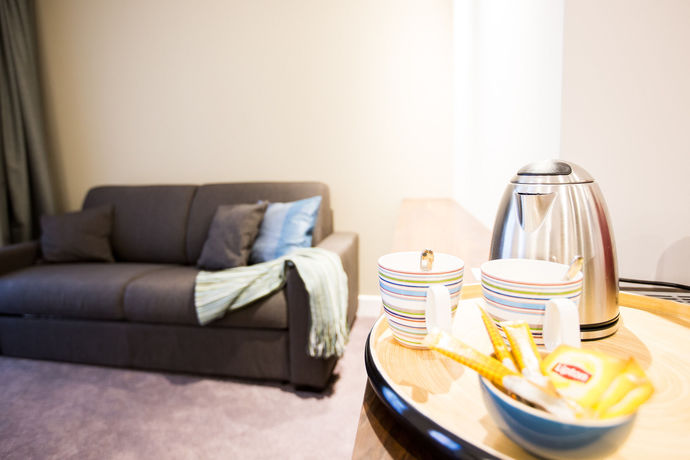 Imagen de la habitación del Hotel Des Voyageurs, LAUSANA. Foto 13