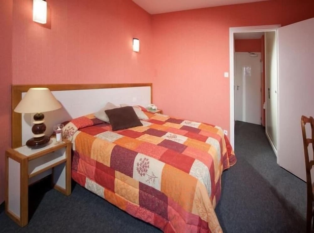 Imagen de la habitación del Hotel Des Voyageurs, Le Malzieu-Ville. Foto 5