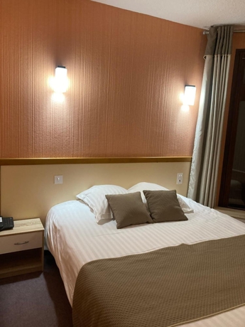 Imagen de la habitación del Hotel Des Voyageurs, Le Malzieu-Ville. Foto 6