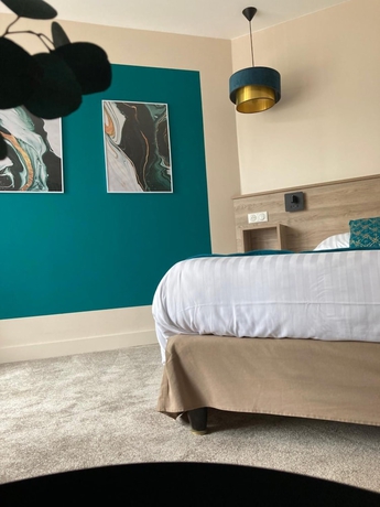 Imagen de la habitación del Hotel Des Voyageurs, Le Malzieu-Ville. Foto 8