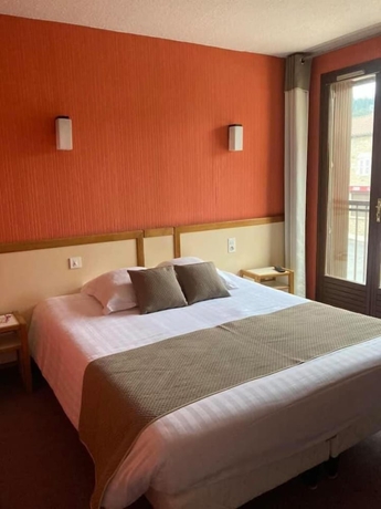 Imagen de la habitación del Hotel Des Voyageurs, Le Malzieu-Ville. Foto 9