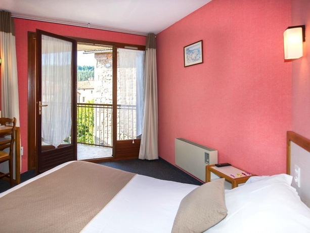 Imagen de la habitación del Hotel Des Voyageurs, Le Malzieu-Ville. Foto 11