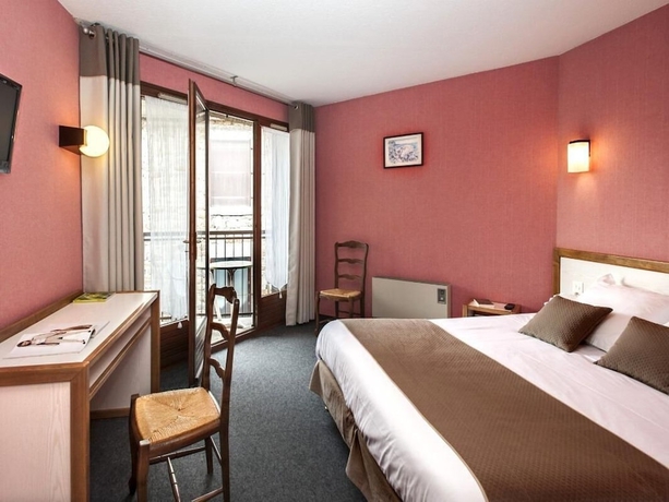 Imagen de la habitación del Hotel Des Voyageurs, Le Malzieu-Ville. Foto 12