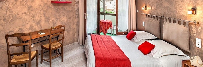 Imagen de la habitación del Hotel Des Voyageurs, Le Malzieu-Ville. Foto 13