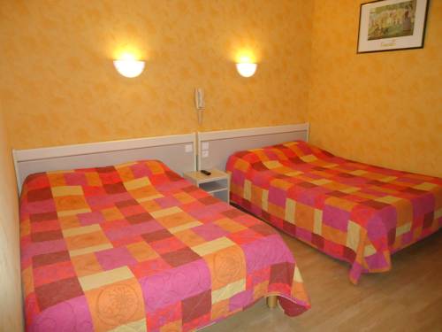 Imagen de la habitación del Hotel Des Voyageurs, MILLAU. Foto 5