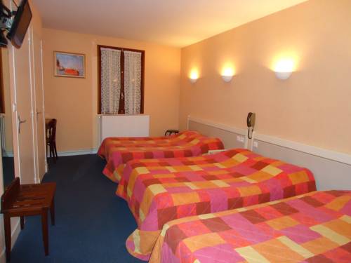 Imagen de la habitación del Hotel Des Voyageurs, MILLAU. Foto 7