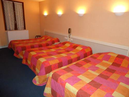 Imagen de la habitación del Hotel Des Voyageurs, MILLAU. Foto 9