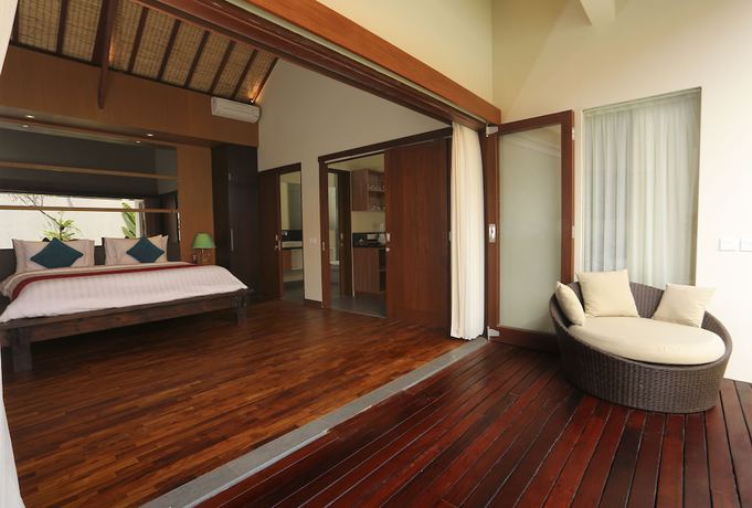 Imagen de la habitación del Hotel Desa Di Bali Villas. Foto 17