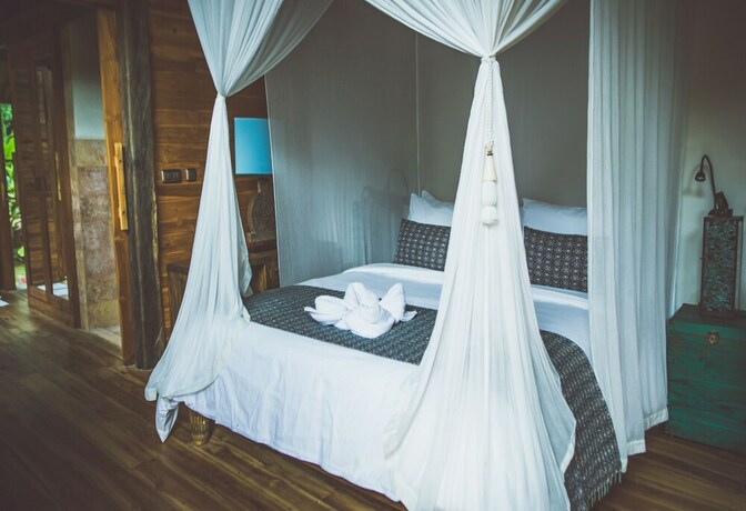 Imagen de la habitación del Hotel Desa Saya Eco Luxury Resort and Spa. Foto 21