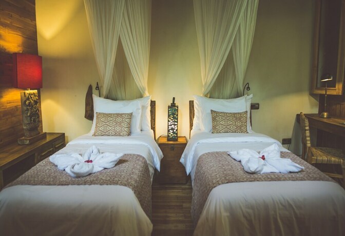 Imagen de la habitación del Hotel Desa Saya Eco Luxury Resort and Spa. Foto 32