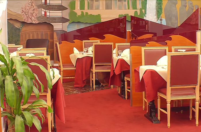 Imagen del bar/restaurante del Hotel Desalis London Stansted. Foto 3