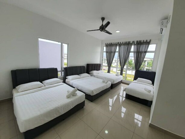 Imagen de la habitación del Hotel Desaru Arcadia Villa By Convergence. Foto 13