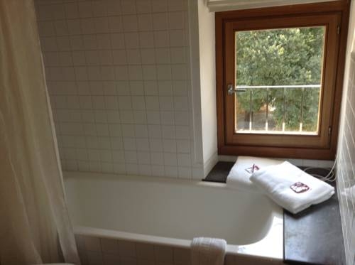 Imagen general del Hotel Desbrull. Foto 13