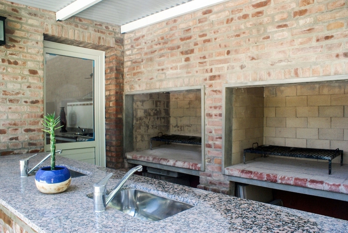 Imagen de los exteriores del Hotel Descanso Del Molino. Foto 16