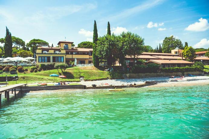 Imagen general del Hotel Desenzano Lake Village. Foto 20